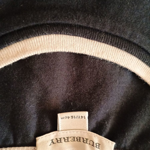 Burberry T-shirt unisex like new, black, sizes S and M