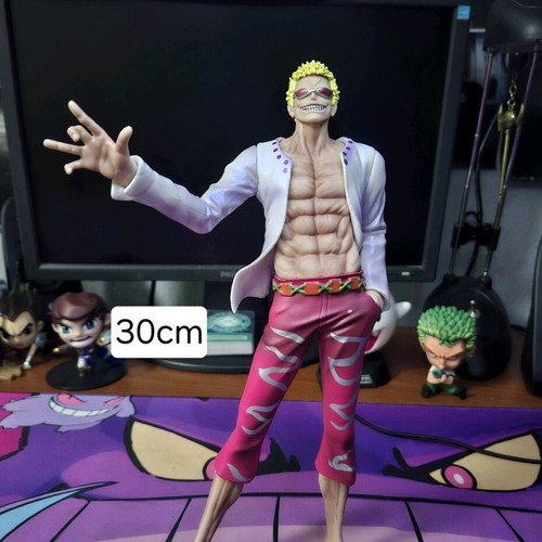 Donquixote Doflamingo figure 30 cm like new, One Piece anime