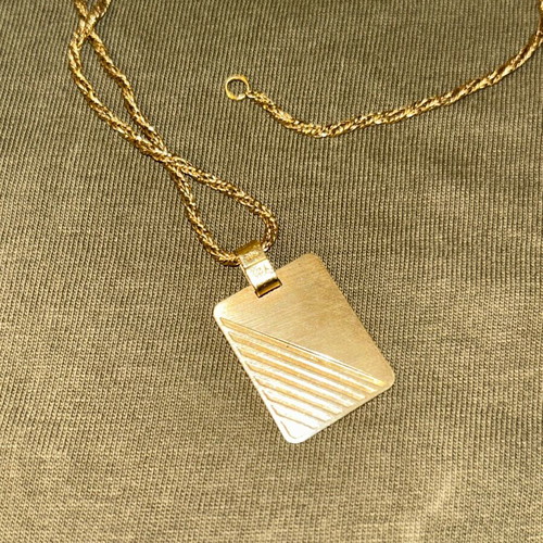 Vintage 14K Gold Necklace with Geometric Pendant, 14g, like new