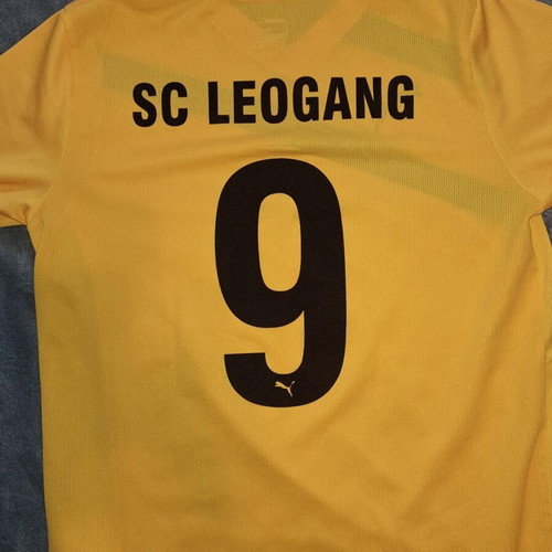 FC Leogang Puma retro shirt like new, size YXXL 176 cm