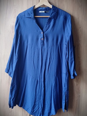 Ale shirt medium size, like new, blue viscose