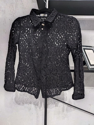 OWTWO black lace shirt size M like new with rhinestone buttons