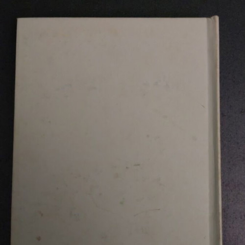 Lost in the Desert book like new, Greek language