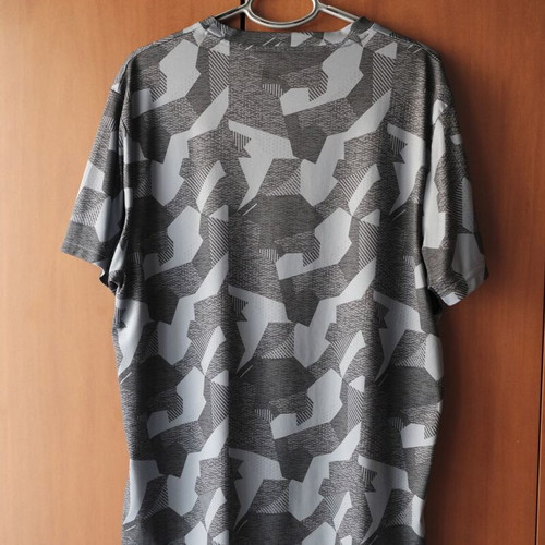 Set of 8 Admiral and Decathlon dry fit gym t-shirts