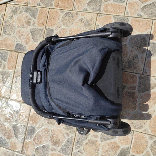 Maxi Cosi Lara2 stroller used, lightweight and compact