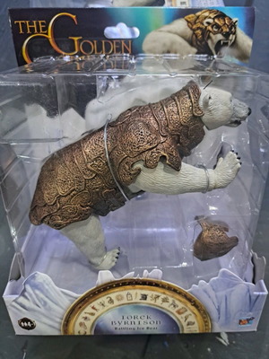 Corgi GC78615 The Golden Compass Iorek Byrnison new, armored ice bear figure
