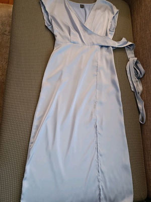 Maxi wrap dress blue Shein new, size M
