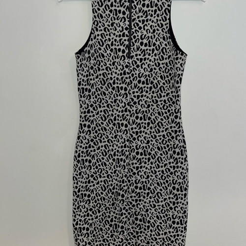 Pull and Bear dress M/38 used, black and beige