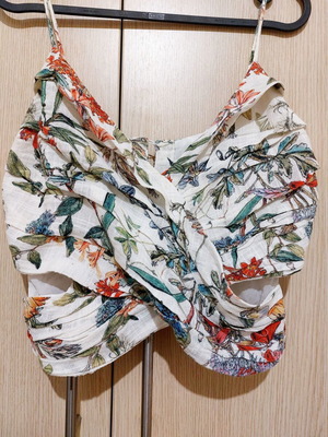 Zara top used, multicolor, size M