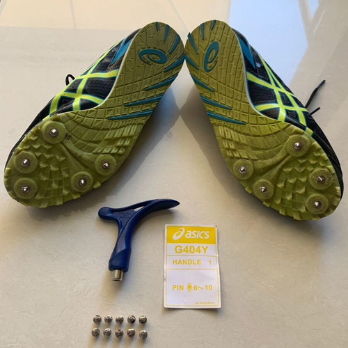 Asics G404Y track shoes used, size 37.5 with 10 replacement spikes