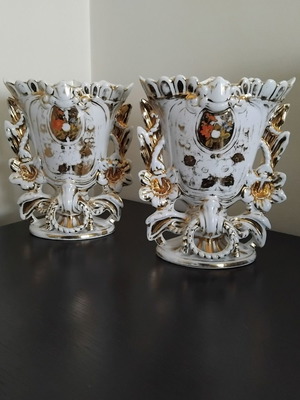 Pair of used decorative porcelain vases baroque/rococo style