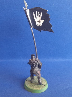 Uruk-hai Banner Bearer φιγούρα μεταχειρισμένη, Games Workshop Lord of the Rings