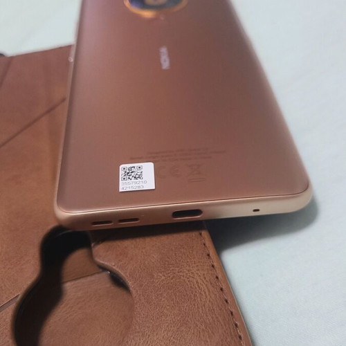 Nokia 5.3 NFC smartphone like new, 64GB, Android One, gold