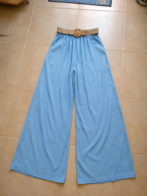 Women's light blue palazzo pants with elastic waist and straw belt new