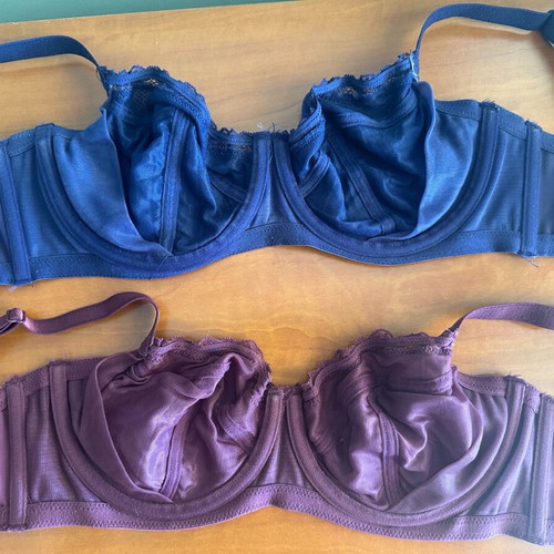 Dorina 75E bras like new, blue and purple