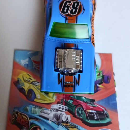 Hot Wheels toy car from Kindermaxi Surprise like new