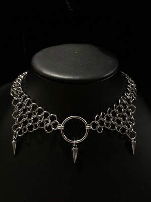 Χειροποίητο κολιέ choker με κρίκους και αγκάθια από ανοξείδωτο ατσάλι καινούργιο