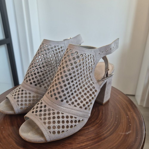 Primark summer peep toe shoes like new, grey, heel 8cm, size 38