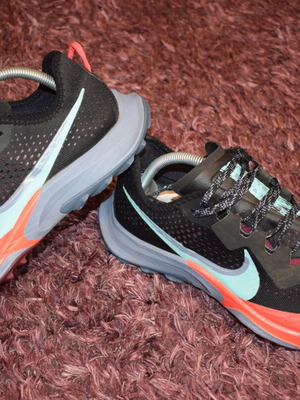 Nike Air Zoom Terra Kiger 7 men's trail running shoes used, size 44