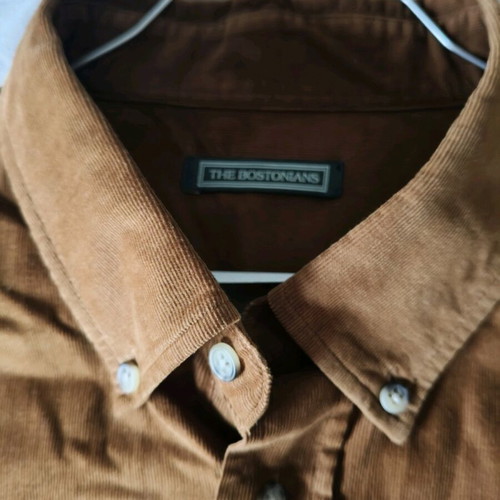 Bostonians men's shirt brown-tan like new, size 44