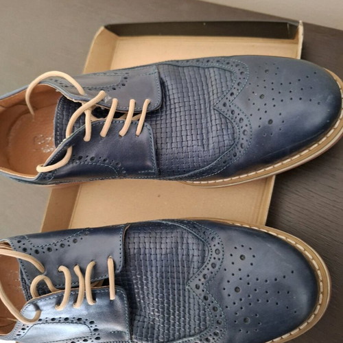 Raymont men's leather shoes like new, blue with beige laces