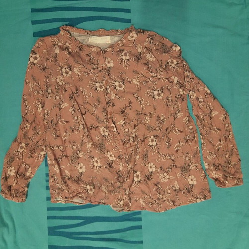 Pack of 8 used thin blouses and shirts for girls colorful
