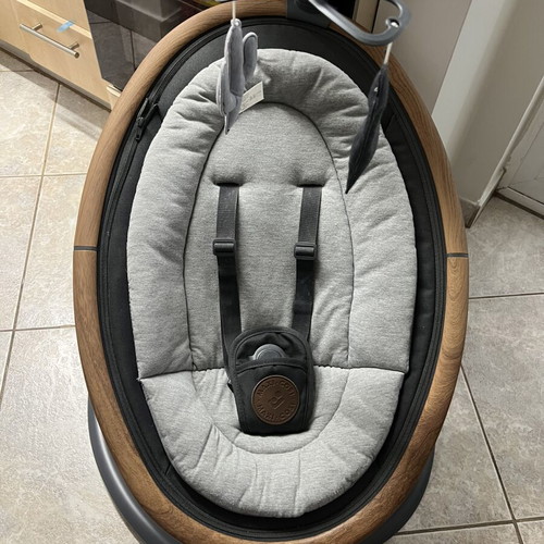 Maxi Cosi Cassia Beyond Graphite baby rocker like new