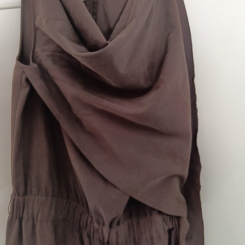 Sisley brown jumpsuit with back zipper