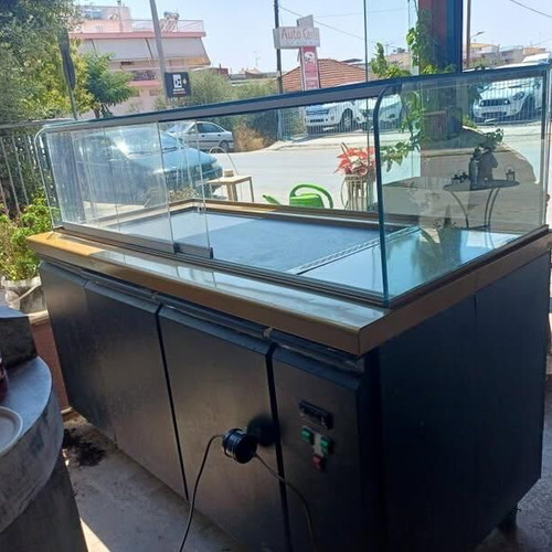 Display fridge like new, very good