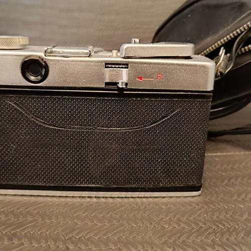 Meica 35 vintage camera used with case