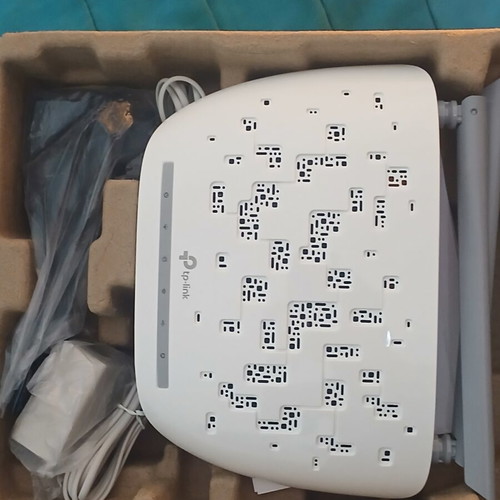 Tp Link TD-W9970 modem router like new
