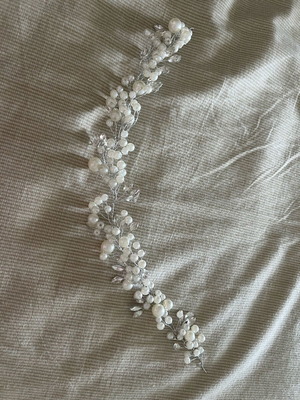 Bridal hair accessory like new, white and silver