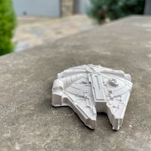 Millennium Falcon Star Wars gypsum creation new, grey colourway
