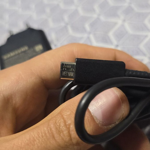 Samsung 45W charger with 1.8m 5A cable like new
