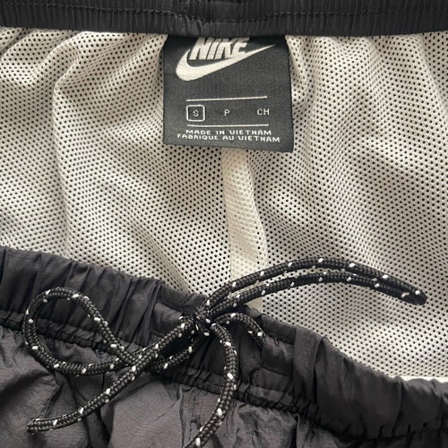 Nike Sportswear Windrunner Popper pants size small like new, black