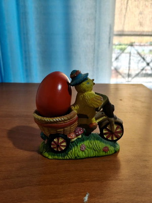 Easter Collectible με αυγό ξύλινο σαν καινούργιο