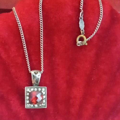 Silver 925 necklace with red zircon used