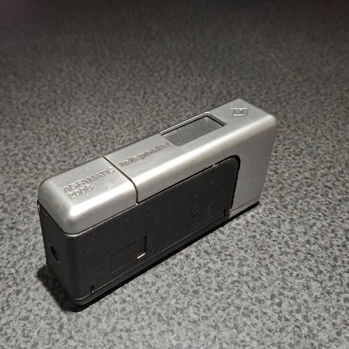 Agfa Agfamatic 2008 Tele Pocket vintage camera like new