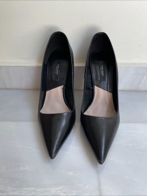 Δερμάτινες γόβες Zara Νο37 σαν καινούργιες, 9cm τακούνι, μαύρες