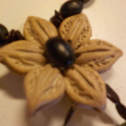 Flower necklace 50cm