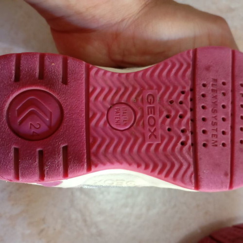 Geox athletic shoes for girl size 24 used, pink