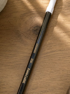 Faber-Castell Goldfaber 030 pen with black ink