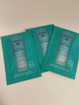 Apivita Just Bee Clear facial cleansing gel new, pack of 3
