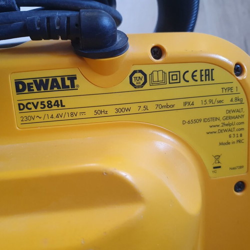 Dewalt DCV584L wet/dry shop vacuum cleaner used with HEPA filter