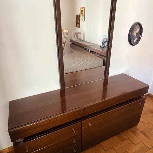 Vintage Mid-Century Modern bedroom furniture set