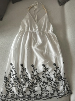 Dress with lace hem, new, size XL, white