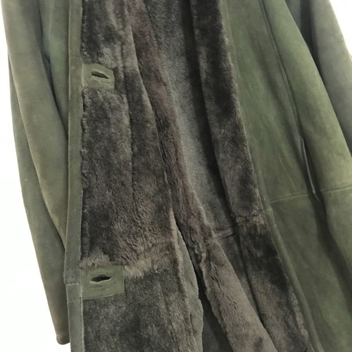 Mouton coat new, leather fur, oil color, size M