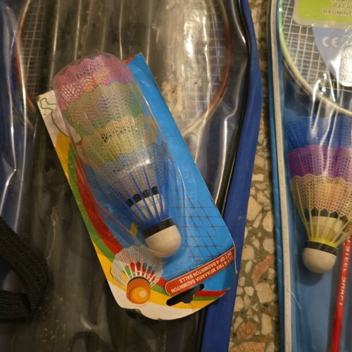 Badminton racket set like new, two rackets with shuttlecocks and case