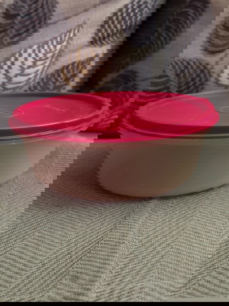 Μπολ Tupperware