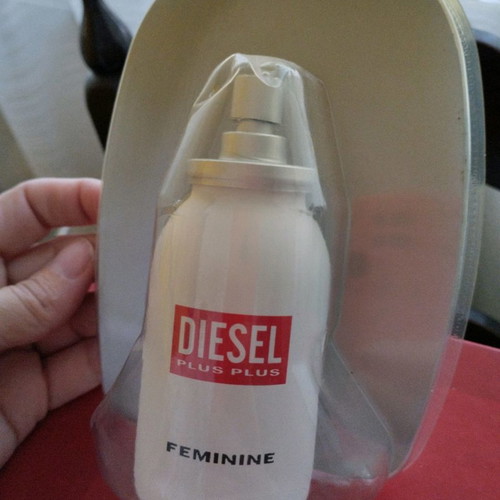 Diesel Plus Feminine Eau de Toilette 75 ml new, authentic